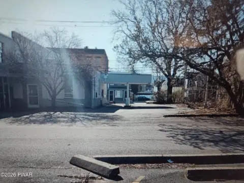 Mixed-Use Commercial Building