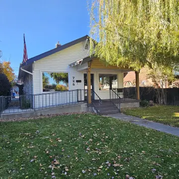 Redmond Commercial Asset For Sale