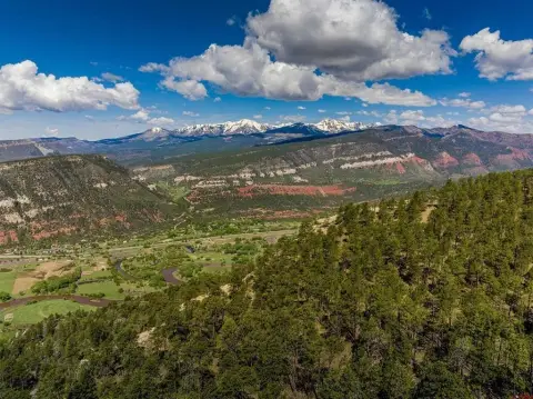 Expansive Homesite with Mountain Views