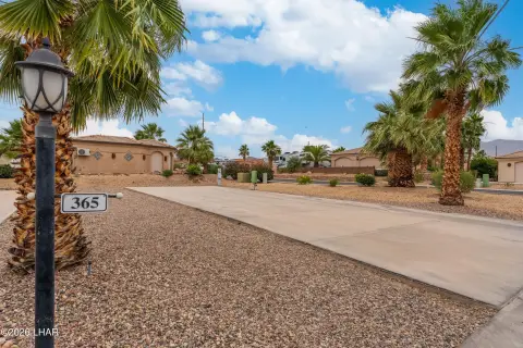 Corner Lot in Havasu Resort