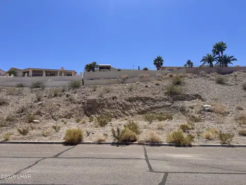 Residential Lot in Lake Havasu
