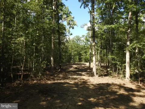Ready-to-Build Lot in Equestrian Landing