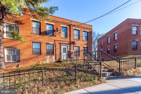 Two-Unit Residential Income Building