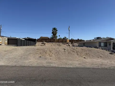 Vacant Lot in Lake Havasu