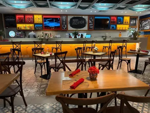 Turnkey Restaurant Opportunity in Weston