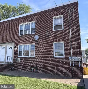 Duplex with Separate Electric Meters