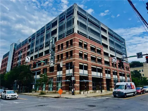 Multi-Suite Office Property