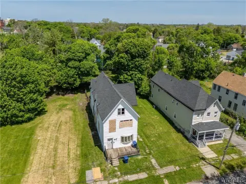 Two-Unit Home with Development Potential