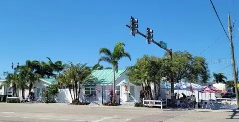 Sarasota Mixed-Use Income Opportunity