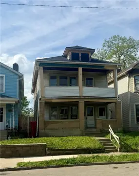 Duplex With 2-Bedroom Units
