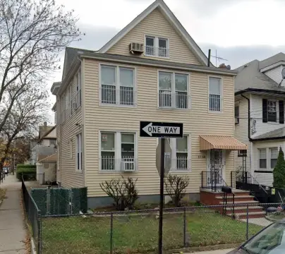 4-Unit Multifamily Property with Garage