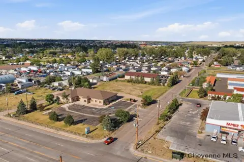 Mixed-Use Flex and Office Property