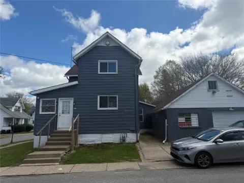 Income-Producing Duplex in Erie, PA