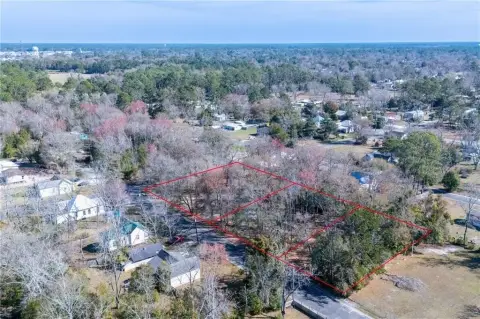 Residential Lot in Waycross, GA