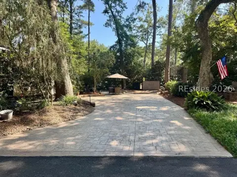 Shaded Motorcoach Resort Lot