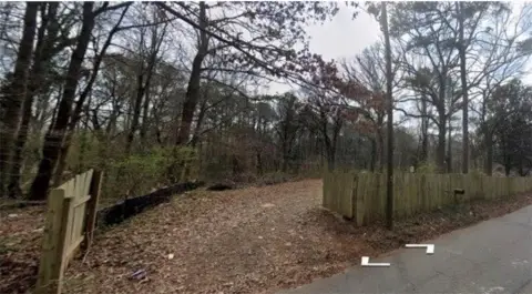 Large Lot in Revitalizing Atlanta