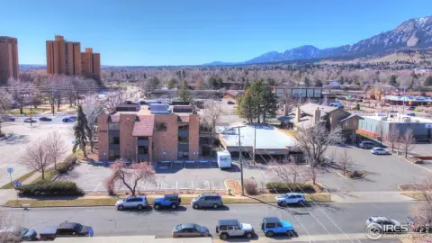 Mid-Century Office Building Conversion Opportunity