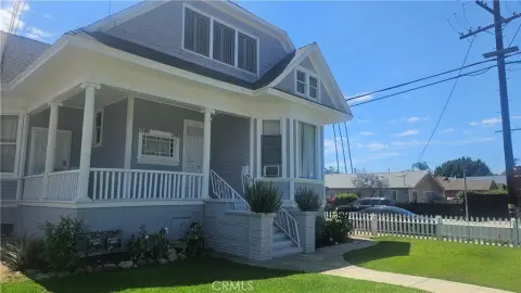 Quadplex with Owner-Occupant Option