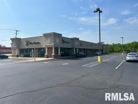 Strip Mall