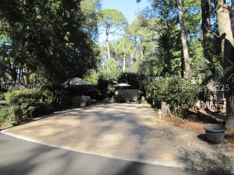 Motorcoach Resort Lot with Pavers