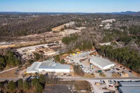 Mixed-Use Industrial Property