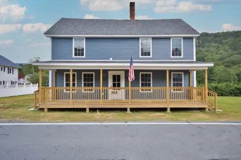 Renovated Income-Producing Triplex in Roscoe