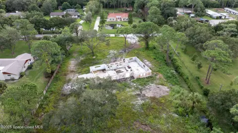 Melbourne Land with Concrete Foundation