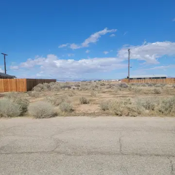 Land in Growing California City