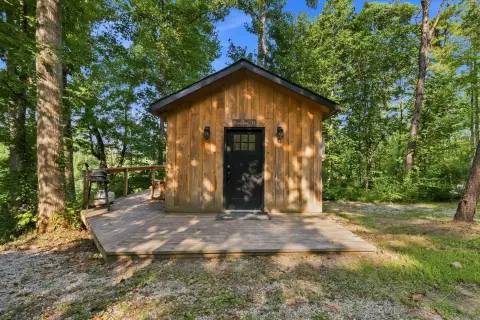 Short-Term Rental Cabin