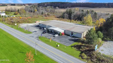 Versatile Commercial Space in Ebensburg