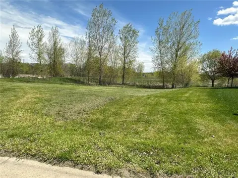 Residential Corner Lot in Sartell