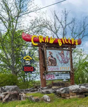 Mixed-Use Property with Restaurant