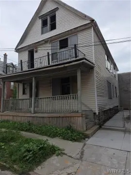 Two-Unit Duplex with Balcony