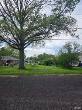 Residential Lot Near Downtown
