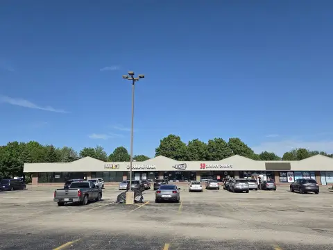 Retail Space in Joliet, IL
