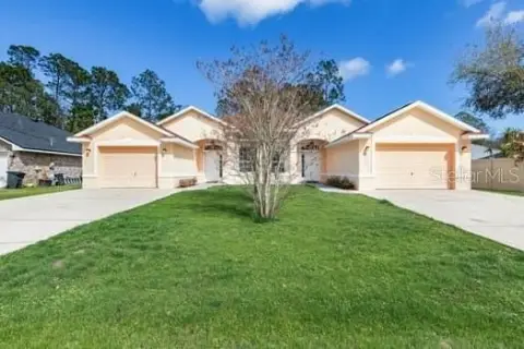 Duplex with Fenced Yard and Screened Patio