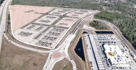 Prime Commercial Lot Near Interstate