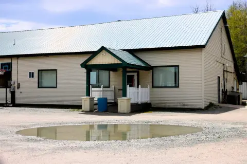 Retail Space on High-Traffic Route