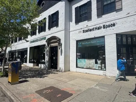 Prime Jackson Heights Office Space