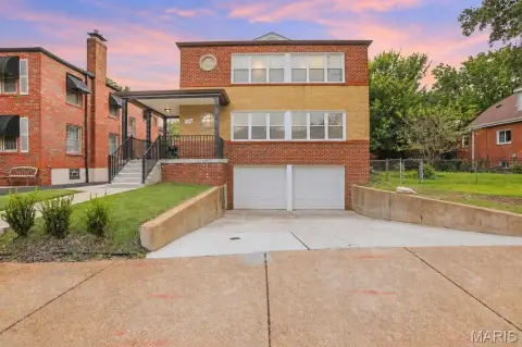 Renovated Duplex with Off-Street Parking