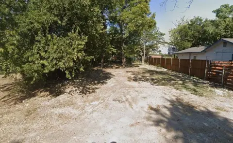 Residential Lot in East Dallas