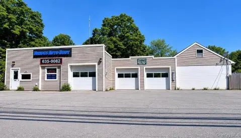 Pleasant Valley Autobody Shop