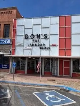 Established Clothing Store Opportunity