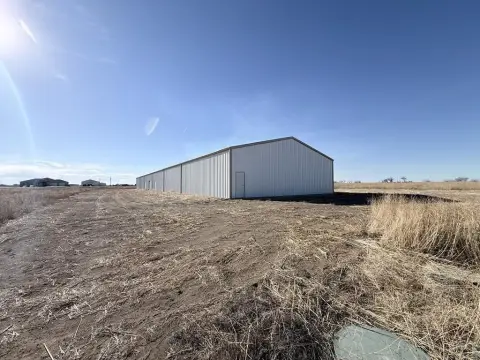 Insulated Warehouse on 5 Acres