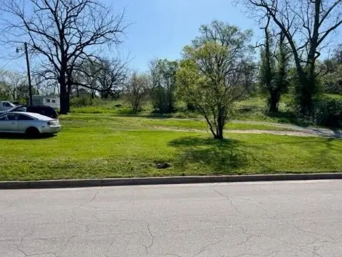 West Plains City Lot