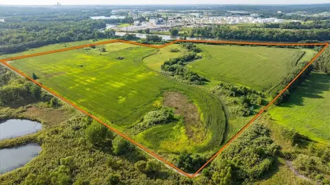 Riverfront Farmland
