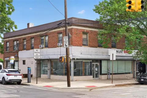 Corner Storefront With Floor-to-Ceiling Windows