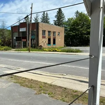 Multi-Use Commercial Building with Basement