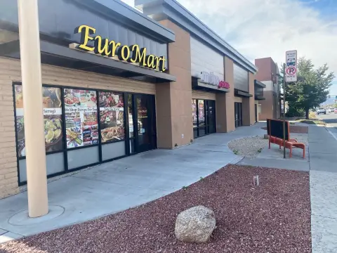 Renovated Retail Space on North Avenue