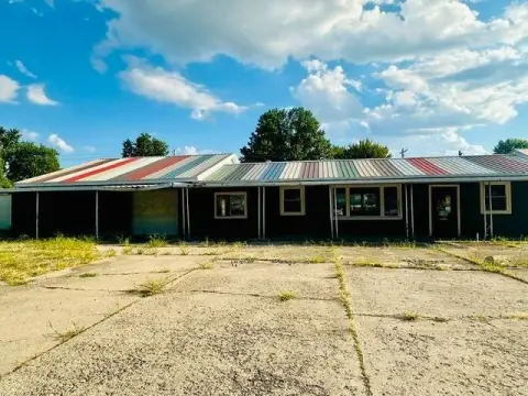 Corner-Lot Nursery and Garden Center